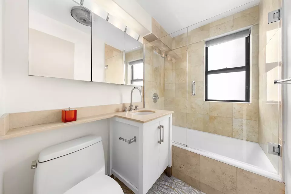 Bath - 220 E 67th St #11G, New York, NY 10065 photo 1 of 2