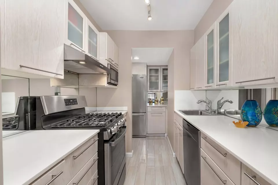 Kitchen - 220 E 67th St #11G, New York, NY 10065 photo 2 of 2