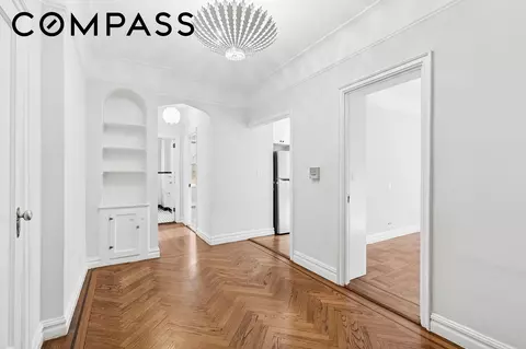 680 W 204th St #3E, New York, NY 10034