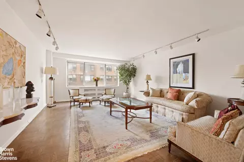 135 E 83rd St #7A, New York, NY 10028