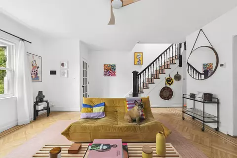 25 Veronica Pl, Brooklyn, NY 11226