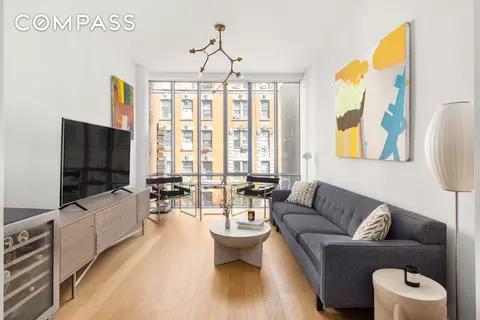 565 Broome St #N5E, New York, NY 10013