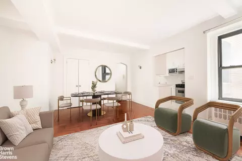 49 W 72nd St #5C, New York, NY 10023