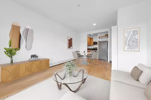 30-63 32nd St #3-B, New York City, NY 11102