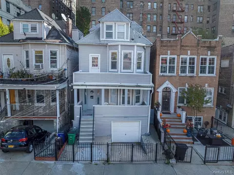 2916 Heath Ave, New York City, NY 10463