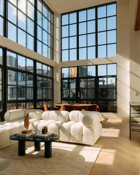 402 Union Ave #PH1, Brooklyn, NY 11211