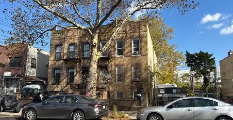 393 Montauk Ave #393, Brooklyn, NY 11208