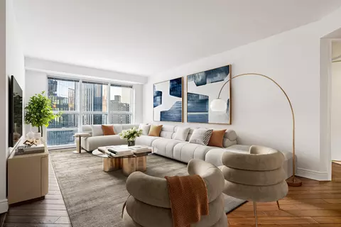 146 W 57th St #34A, New York, NY 10019