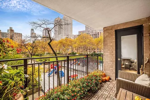 205 W End Ave #2J, New York, NY 10023