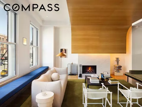 259 Bowery #2A, New York, NY 10002