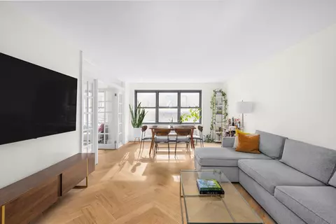 60 W 13th St #7F, New York, NY 10011