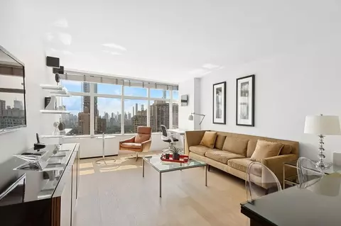 160 W 66th St #37E, New York, NY 10023
