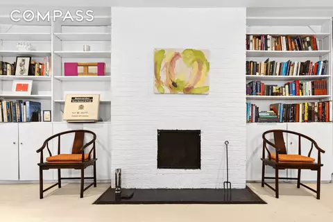 50 E 83rd St #1R, New York, NY 10028