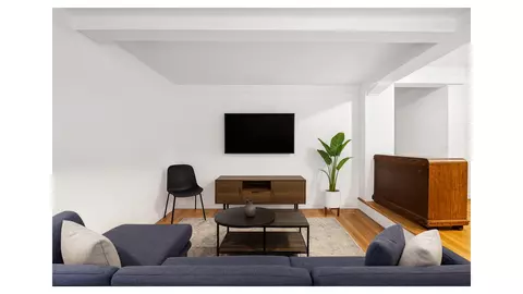 200 W 20th St #701, New York, NY 10011