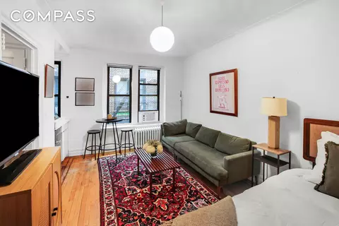300 8th Ave #5G, Brooklyn, NY 11215