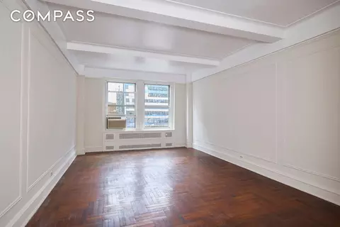433 W 34th St #6A, New York, NY 10001