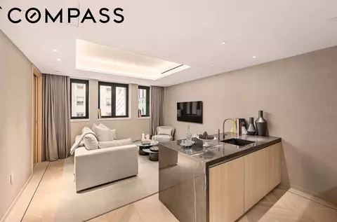 685 5th Ave #6B, New York, NY 10022