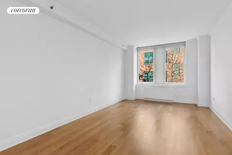 404 E 76th St #2J, New York, NY 10021