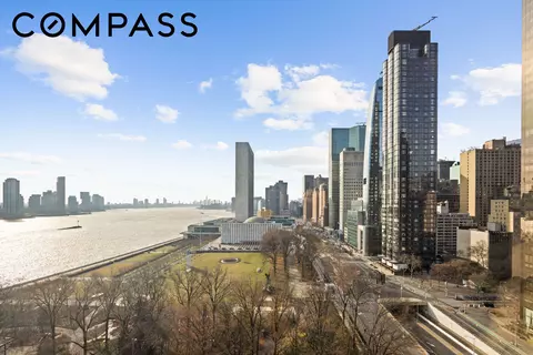 860 United Nations Plz #16G, New York, NY 10017