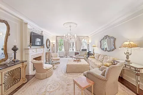 211 Central Park W #3H, New York, NY 10024