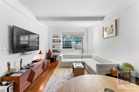 550 Grand St #JGC, New York, NY 10002