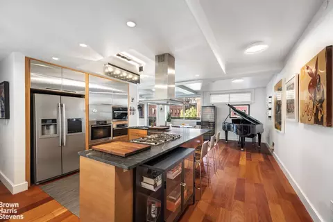 123 Baxter St #4A, New York, NY 10013