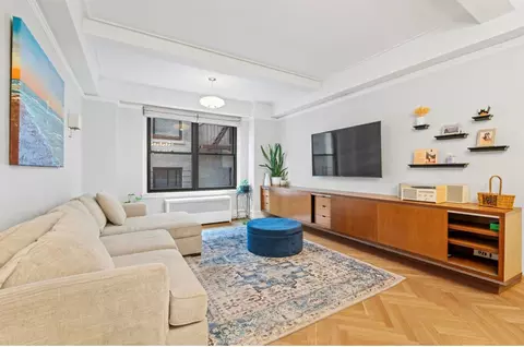 440 W End Ave #8-E, New York, NY 10024