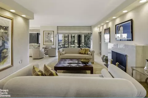 425 E 58th St #33D, New York, NY 10022