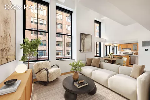 421 Hudson St #213, New York, NY 10014