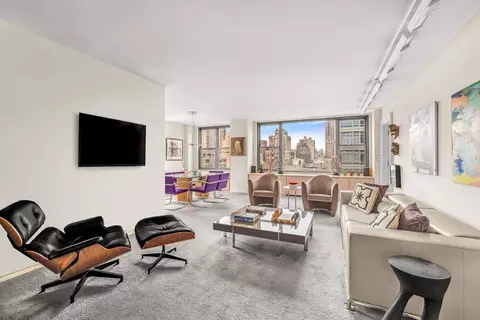 500 E 83rd St #11B, New York, NY 10028