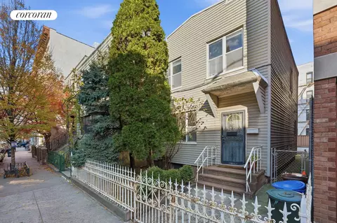 30 Newel St, Brooklyn, NY 11222
