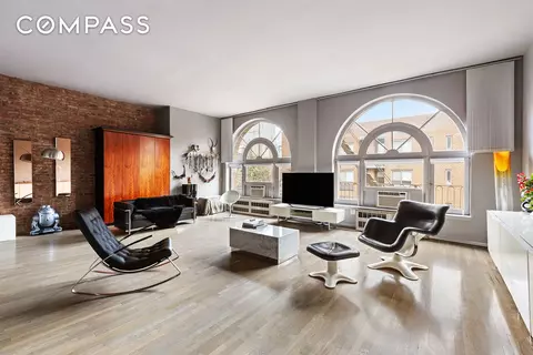 100 W 15th St #4BC, New York, NY 10011
