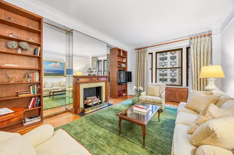 929 Park Ave #4A, New York, NY 10028