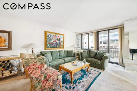 300 E 54th St #3H, New York, NY 10022