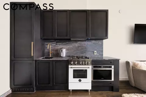9 Barrow St #6J, New York, NY 10014