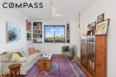 158-18 Riverside Dr W #2M, New York, NY 10032