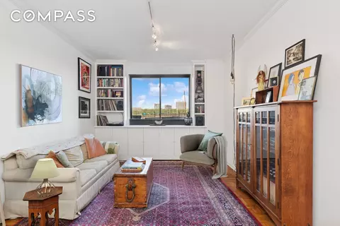 158-18 Riverside Dr W #2M, New York, NY 10032