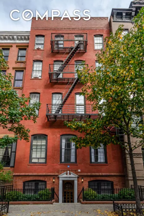 47 Jane St, New York, NY 10014