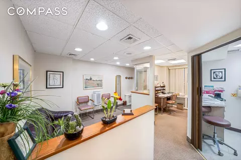440 E 79th St #1D, New York, NY 10075