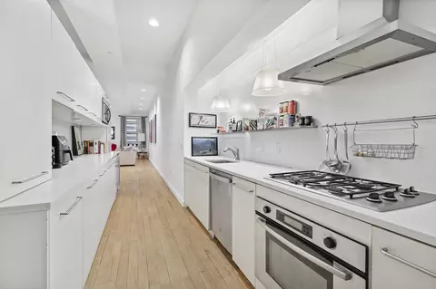 15 Broad St #1224, New York, NY 10005
