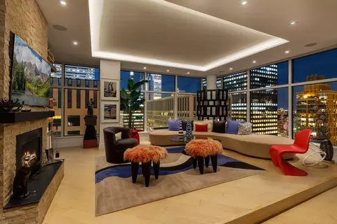 250 E 54th St #42PH4, New York, NY 10022