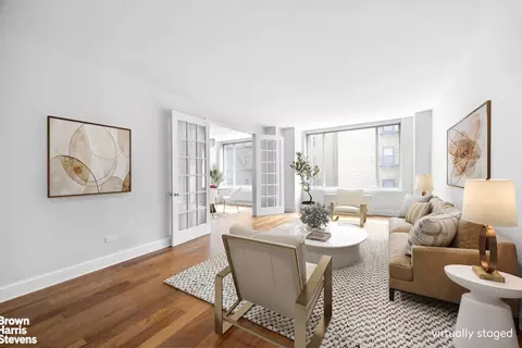 308 E 72nd St #3D, New York, NY 10021
