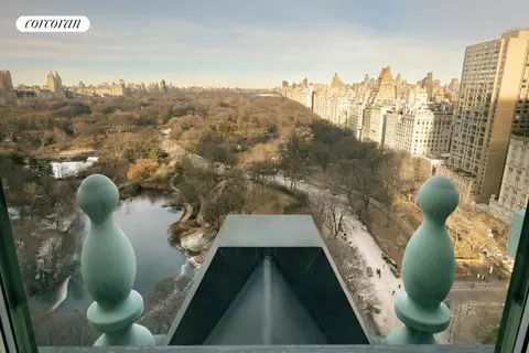 1 Central Park S #RES1707, New York, NY 10019