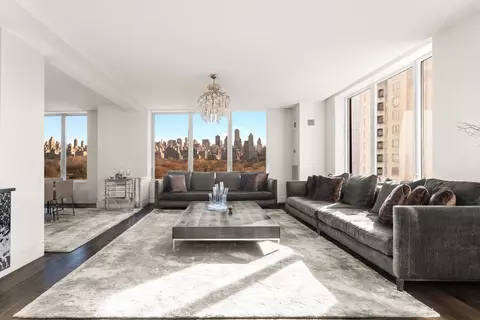 15 W 63rd St #23B, New York, NY 10023