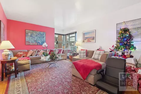 570 Grand St #H1405, New York, NY 10002