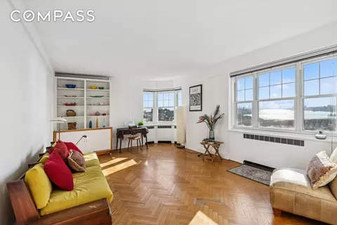 120 Cabrini Blvd #103, New York, NY 10033