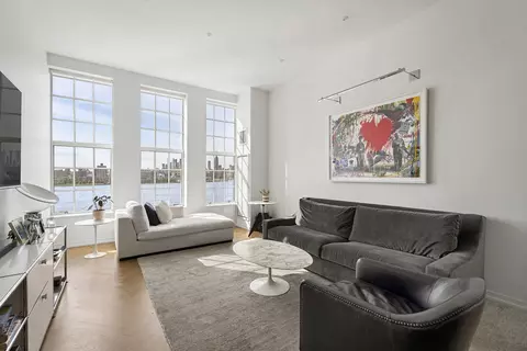 Living - 184 Kent Ave #B612, Brooklyn, NY 11249 photo 2 of 4