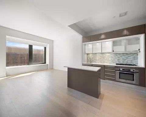 75 Wall St #28-Q, New York, NY 10005