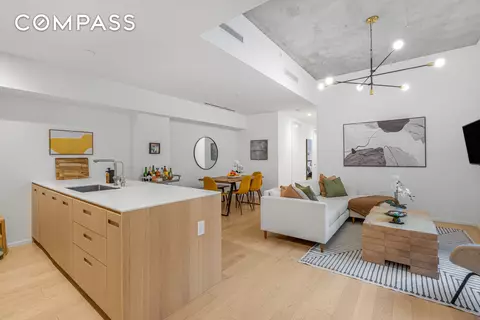 98 Front St #4K, Brooklyn, NY 11201