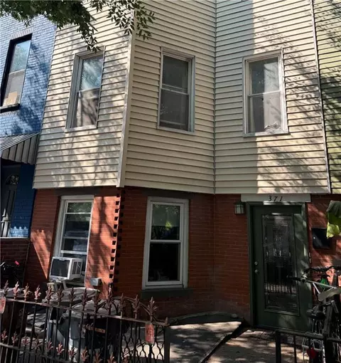 371 16th St, Brooklyn, NY 11215